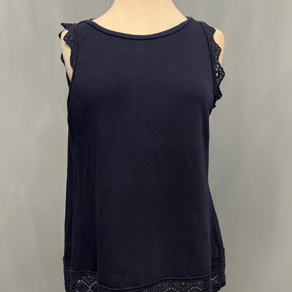 Crown & Ivy Eyelet Bottom Top